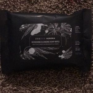 Evioskin aurora refreshing cleansing hemp wipes